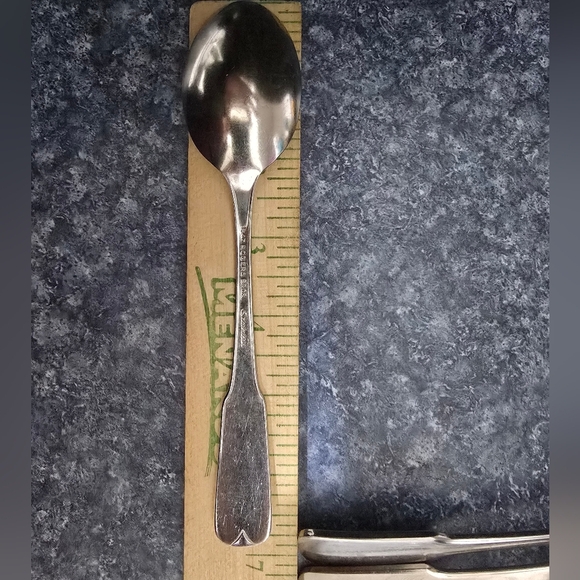 5 International Deluxe LIBERTY Stainless Place / Oval Soup Spoons 1847 Rogers - Picture 9 of 9